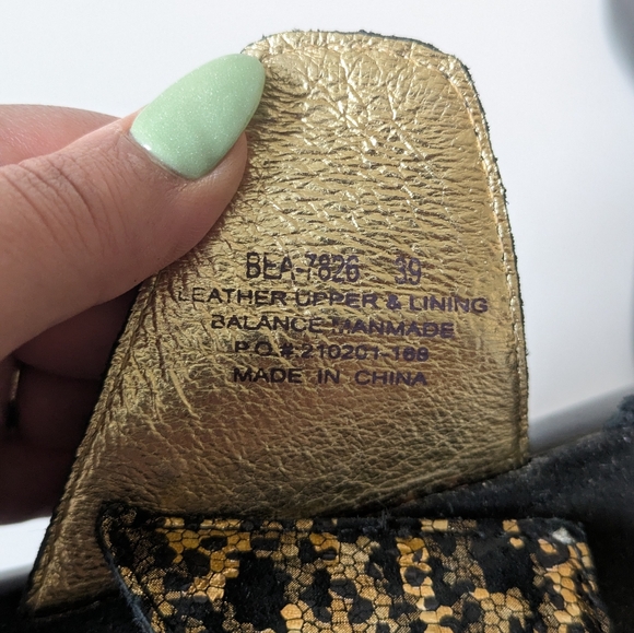 Alegria Beatrix Glammo Toe Loop Sandals - Picture 7 of 9